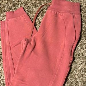 LuLulemon Sweatpants Size 0 Pink/Mauve color